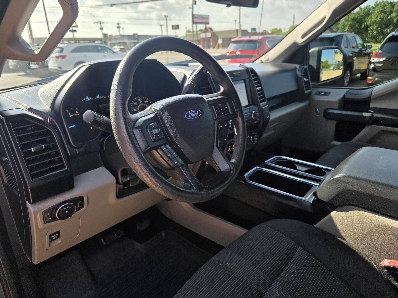 Ford F-150 4WD SuperCab 145" STX 2019