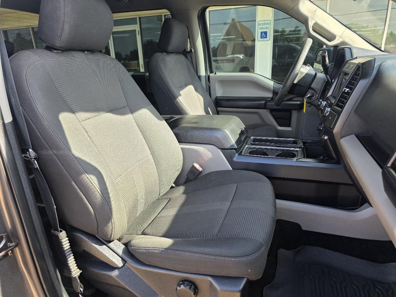 Ford F-150 4WD SuperCab 145" STX 2019