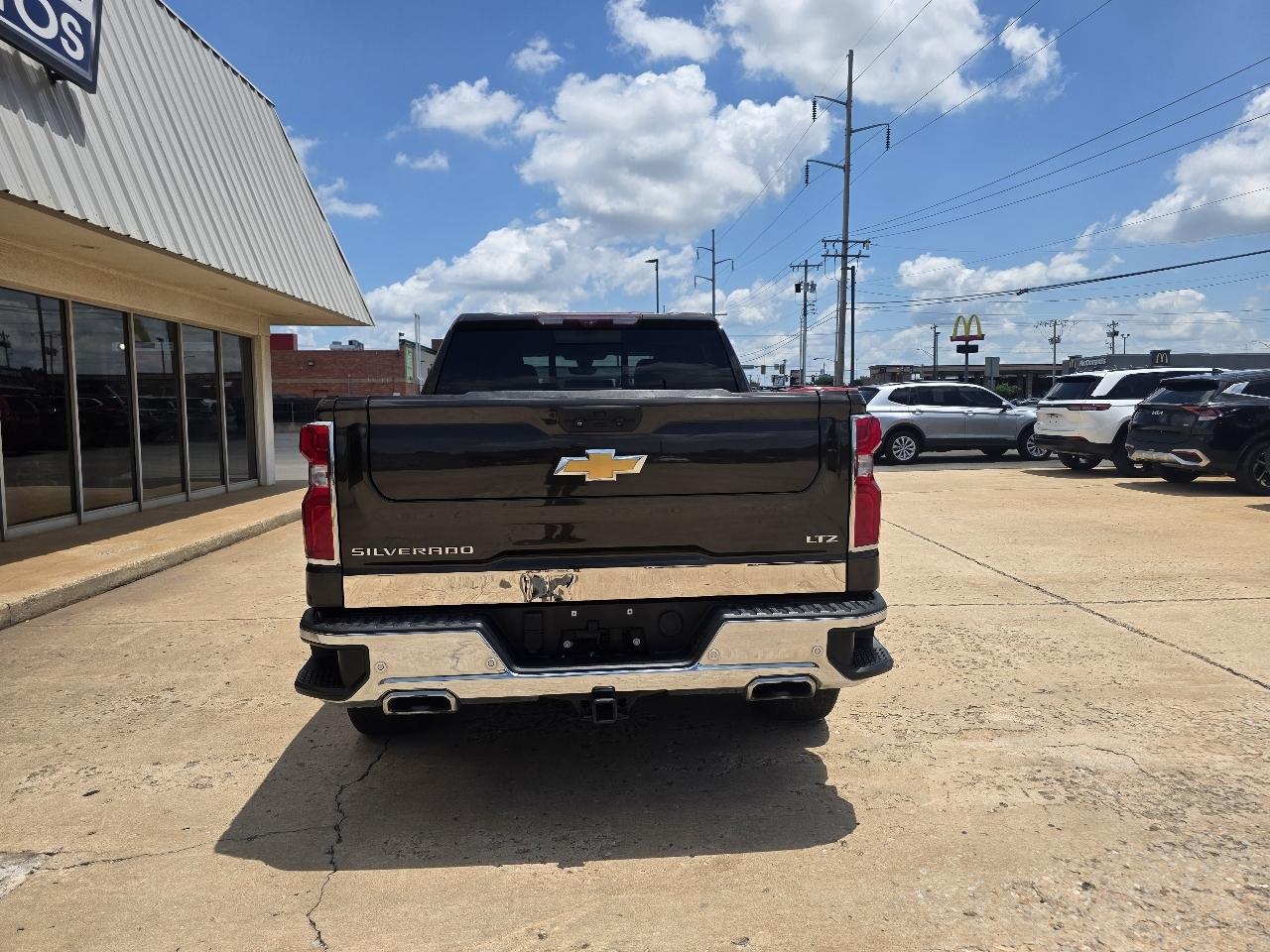 Chevrolet Silverado 1500 LTD 4WD Crew Cab 147" LTZ 2022