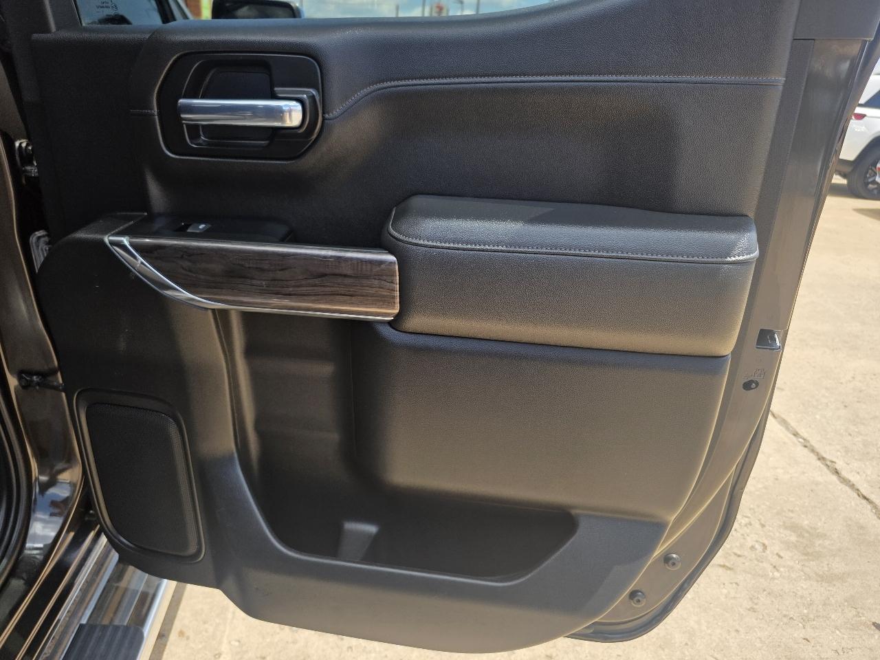 Chevrolet Silverado 1500 LTD 4WD Crew Cab 147" LTZ 2022