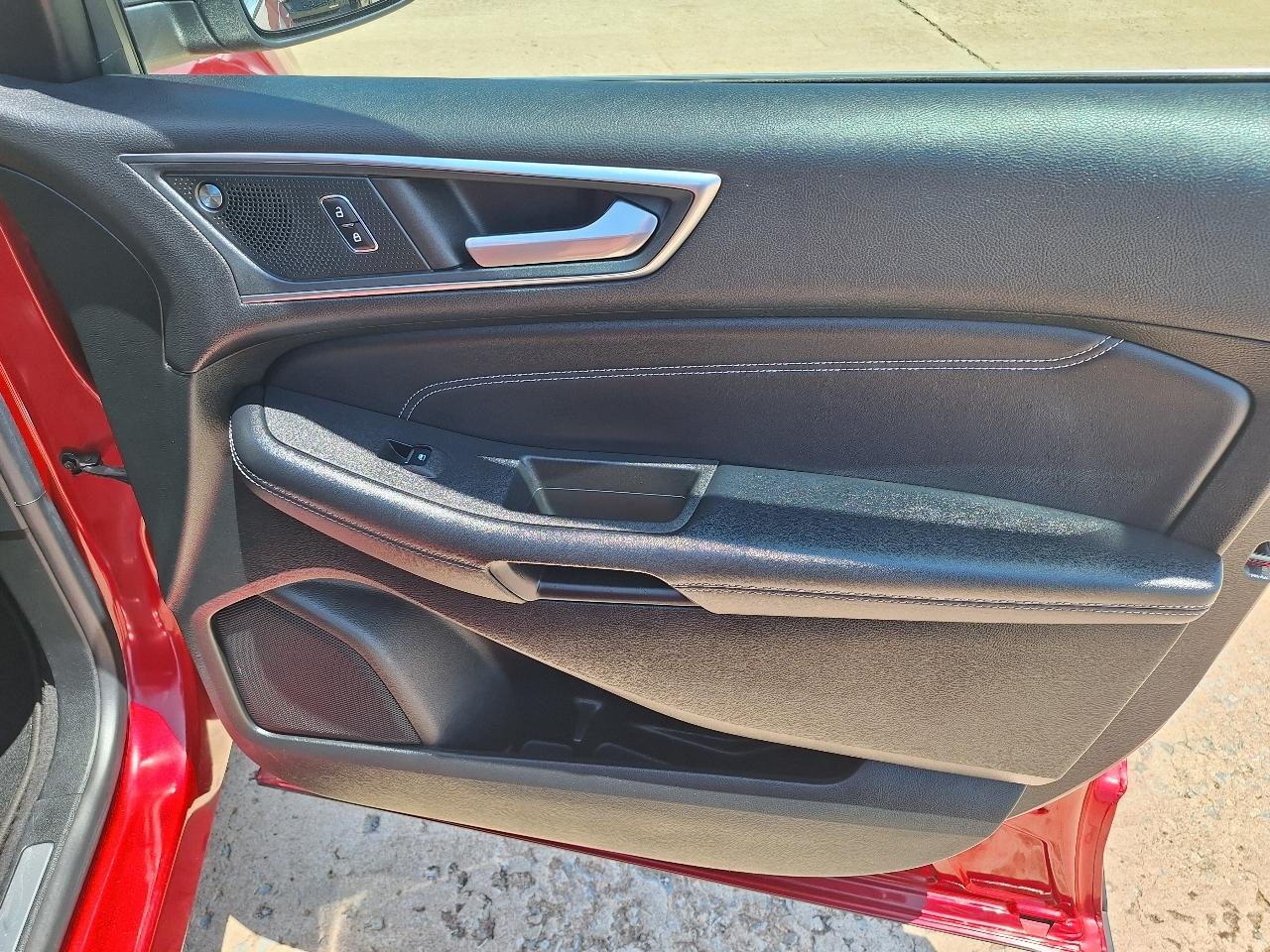 Ford Edge Titanium AWD 2023