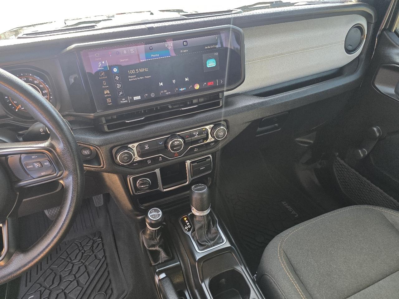 Jeep Gladiator Sport 4x4 2024