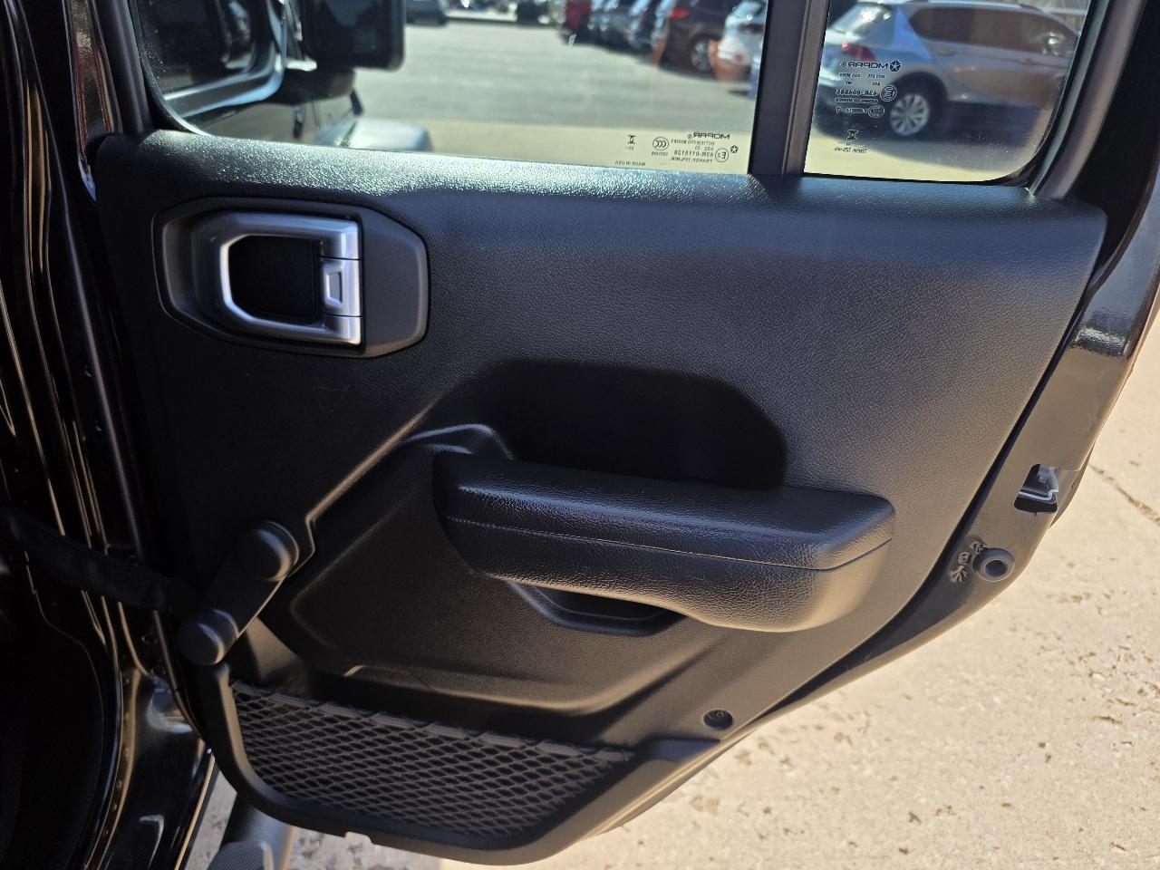 Jeep Gladiator Sport 4x4 2024