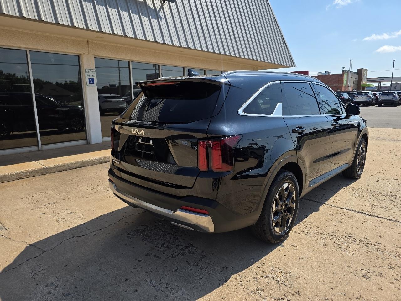 Kia Sorento S FWD 2025