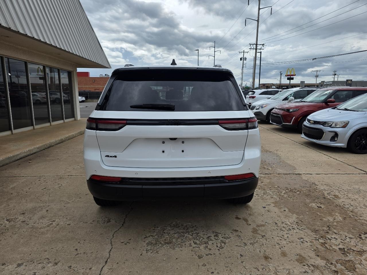 Jeep Grand Cherokee Altitude X 4x4 2023