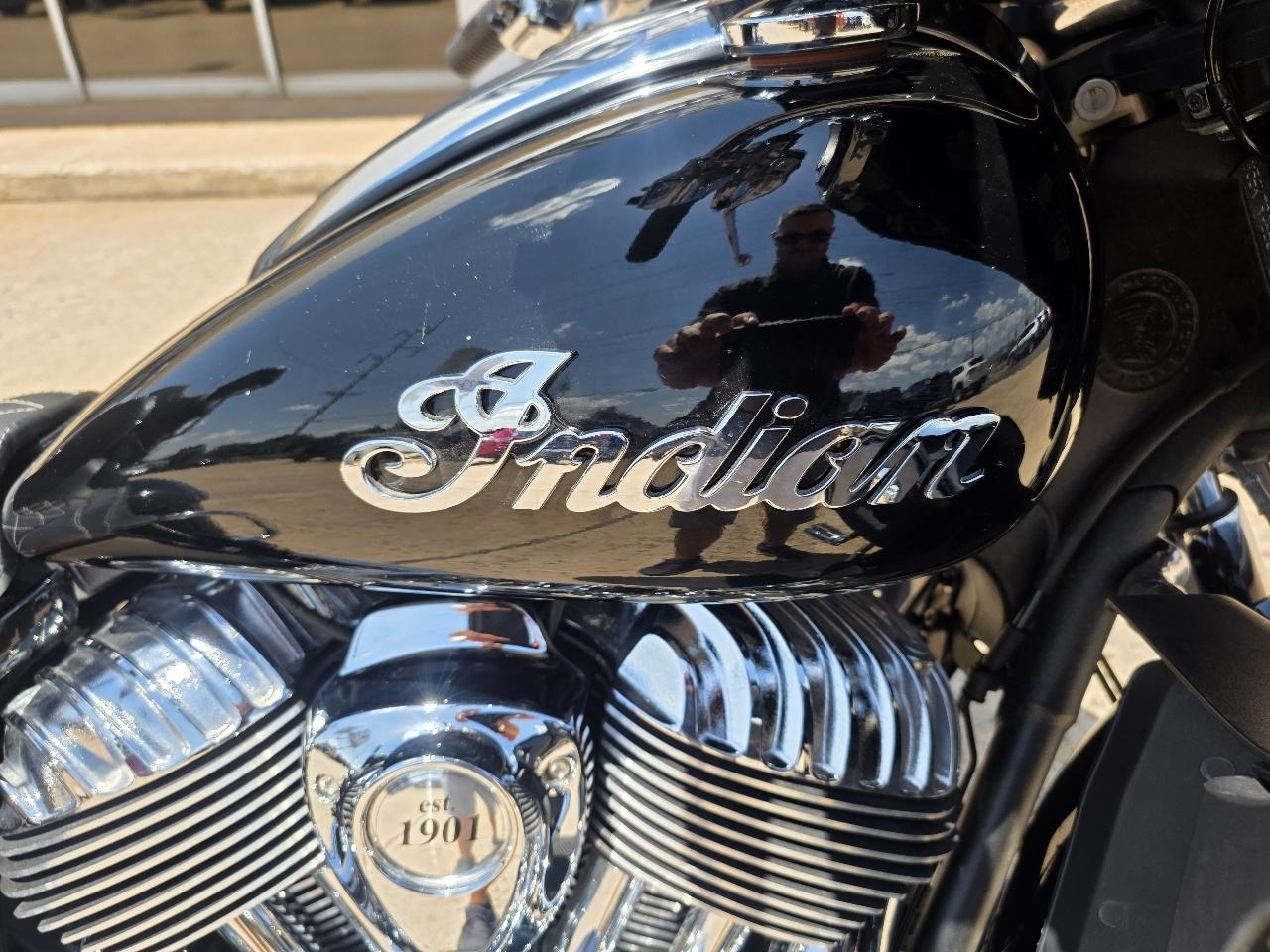Indian Roadmaster  2022