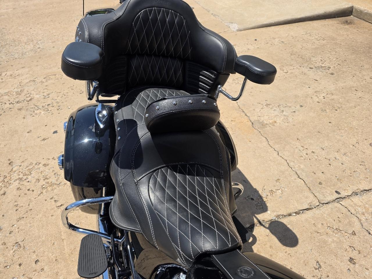 Indian Roadmaster  2022