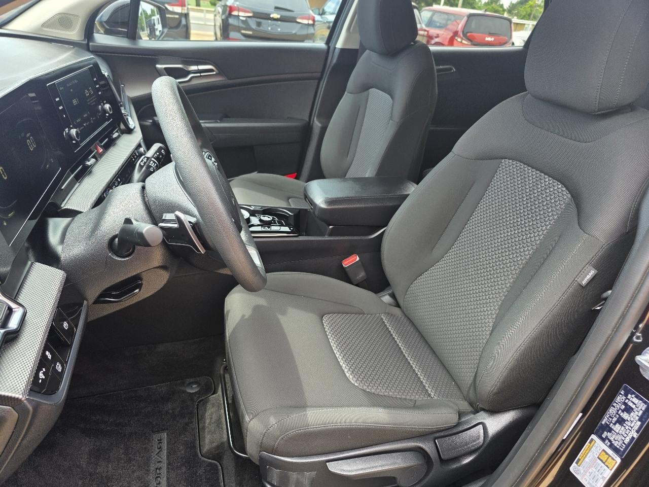 Kia Sportage Hybrid LX FWD 2025