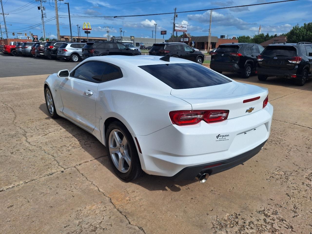 Chevrolet Camaro 2dr Cpe 1LT 2022