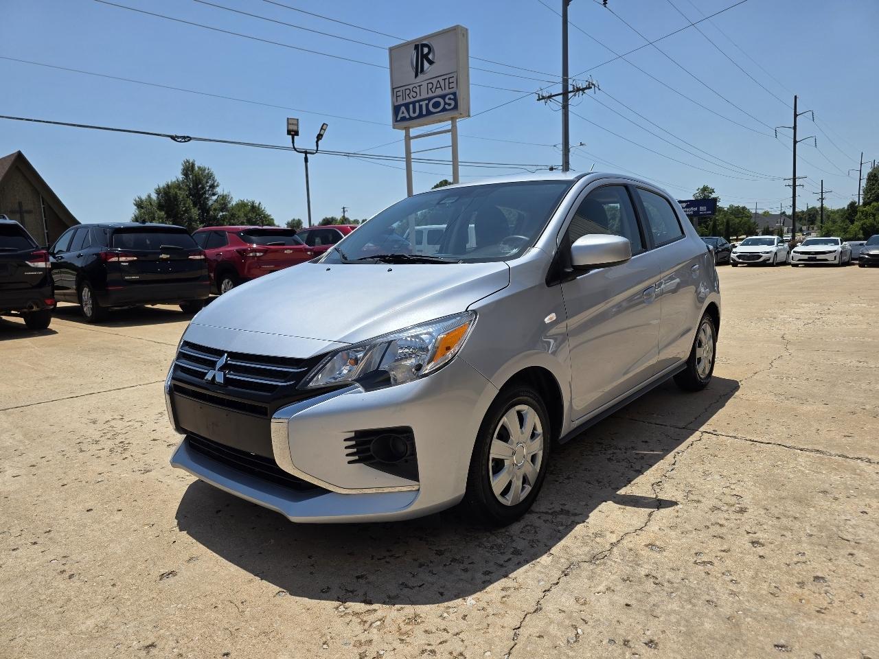 Mitsubishi Mirage ES CVT 2024