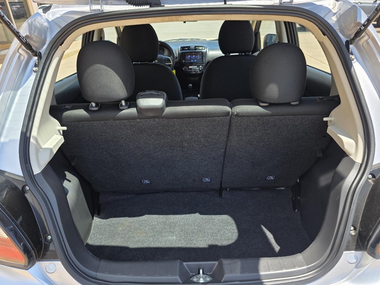 Mitsubishi Mirage ES CVT 2024