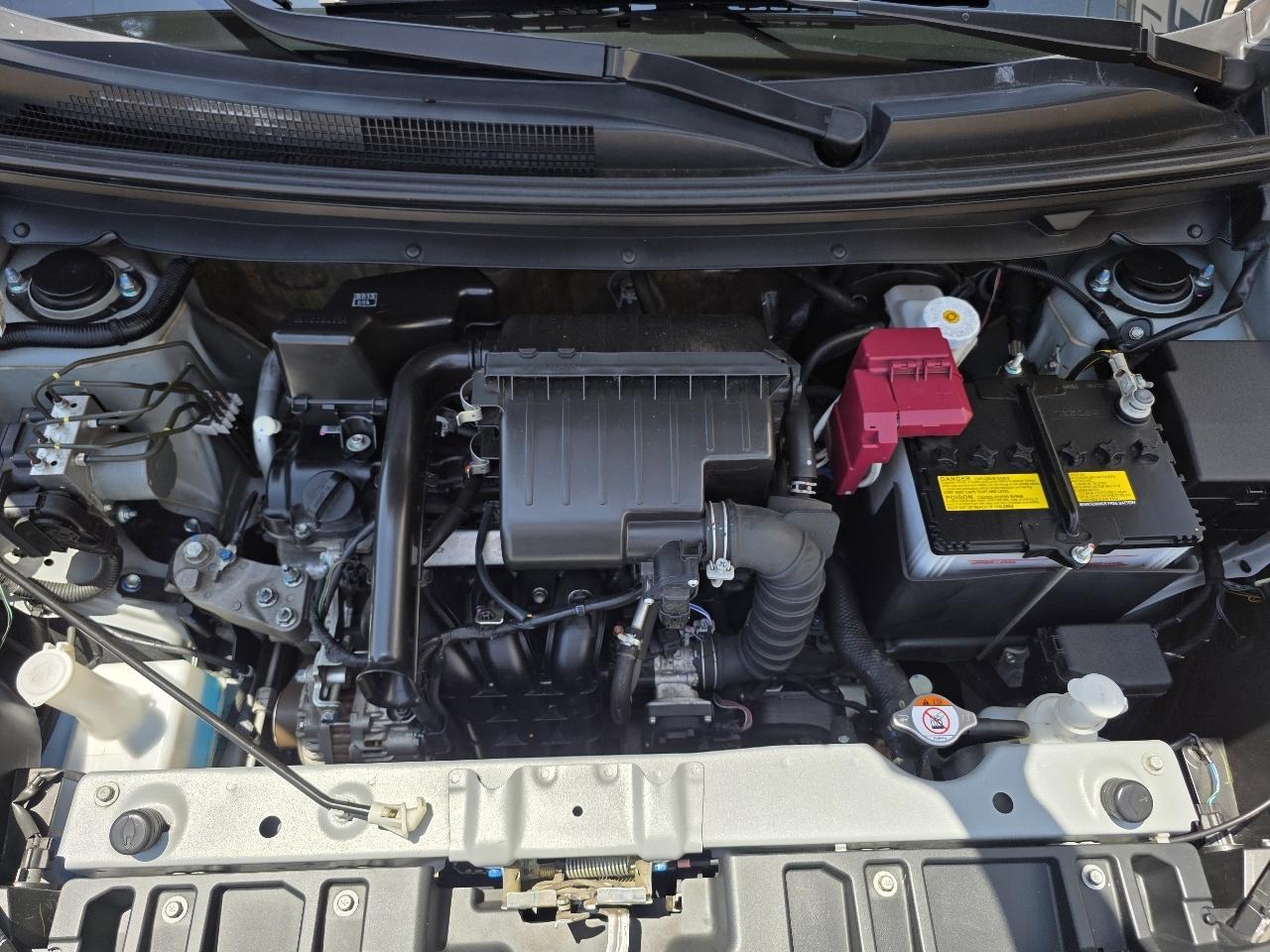 Mitsubishi Mirage ES CVT 2024