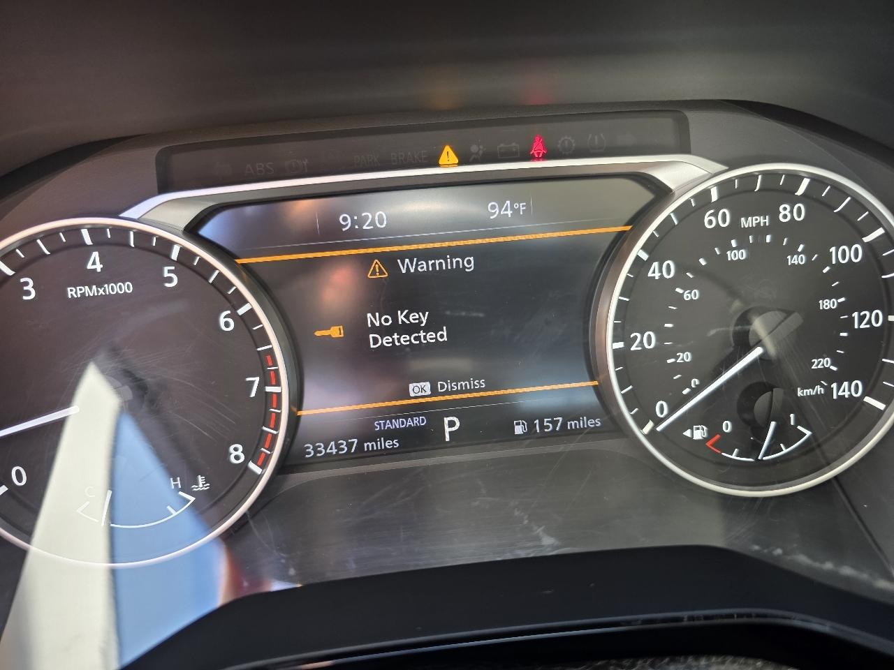 Nissan Pathfinder SL 2WD 2024