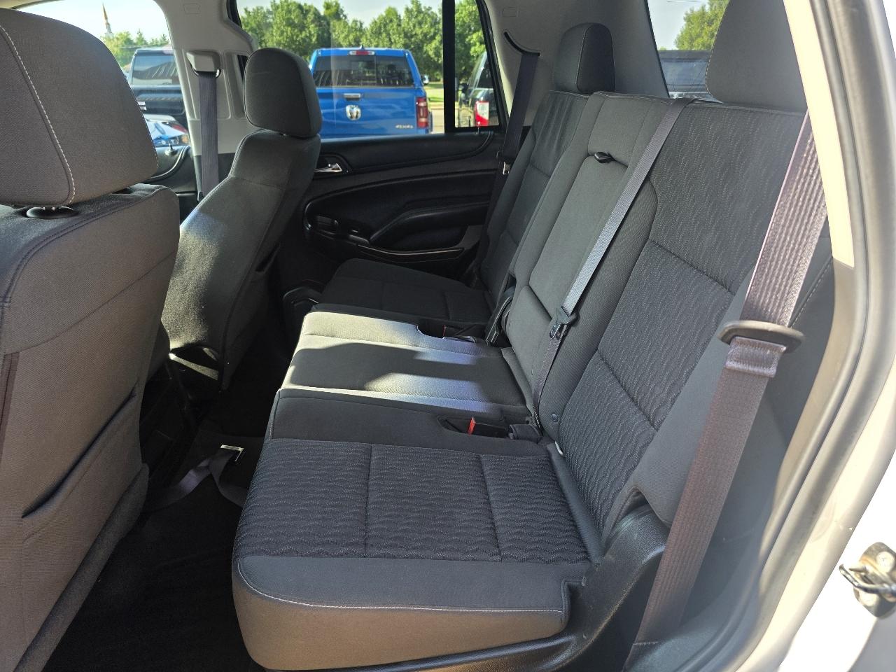 Chevrolet Tahoe 4WD 4dr LS 2016