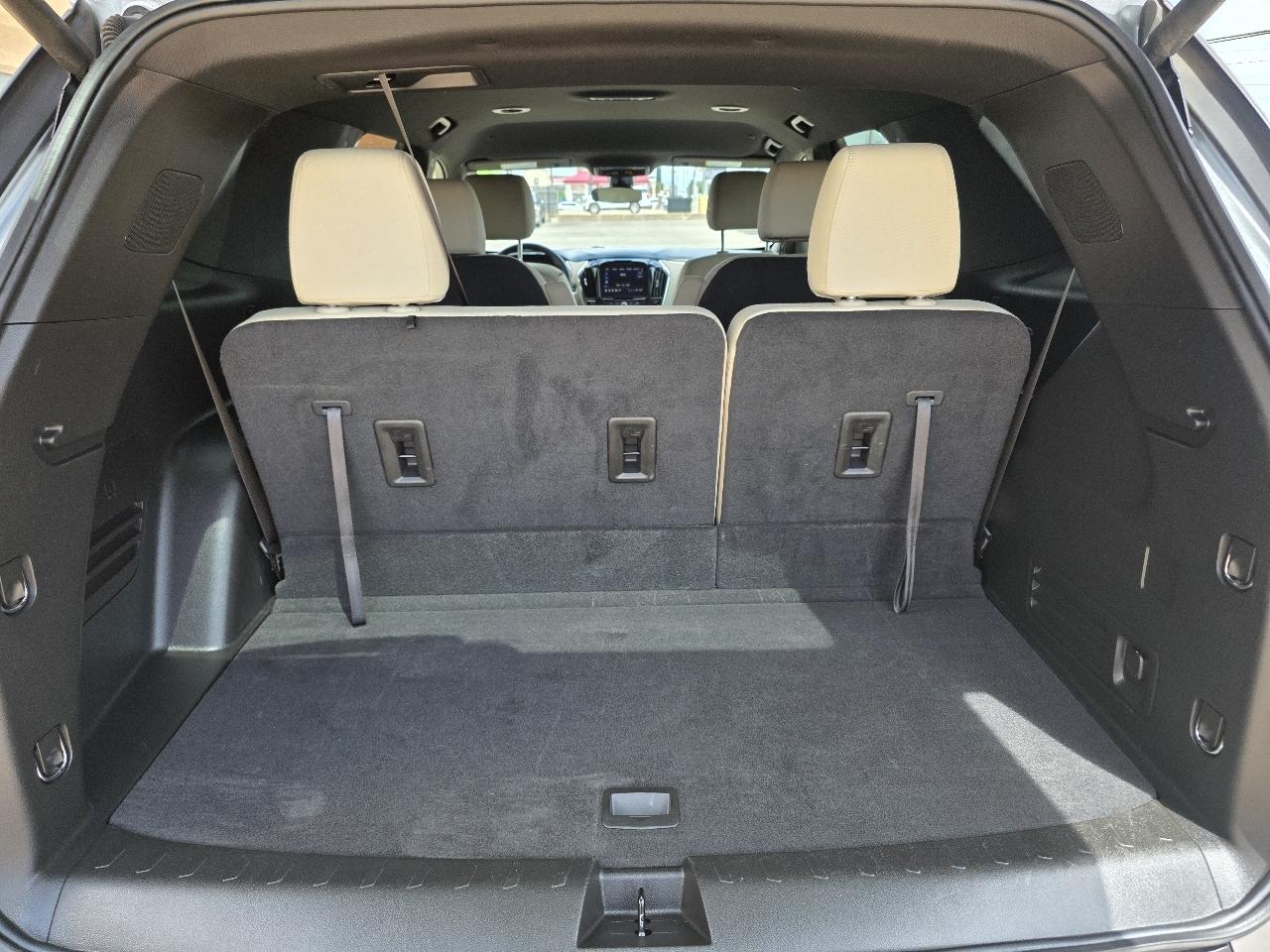 Chevrolet Traverse AWD 4dr LT Cloth w/1LT 2023