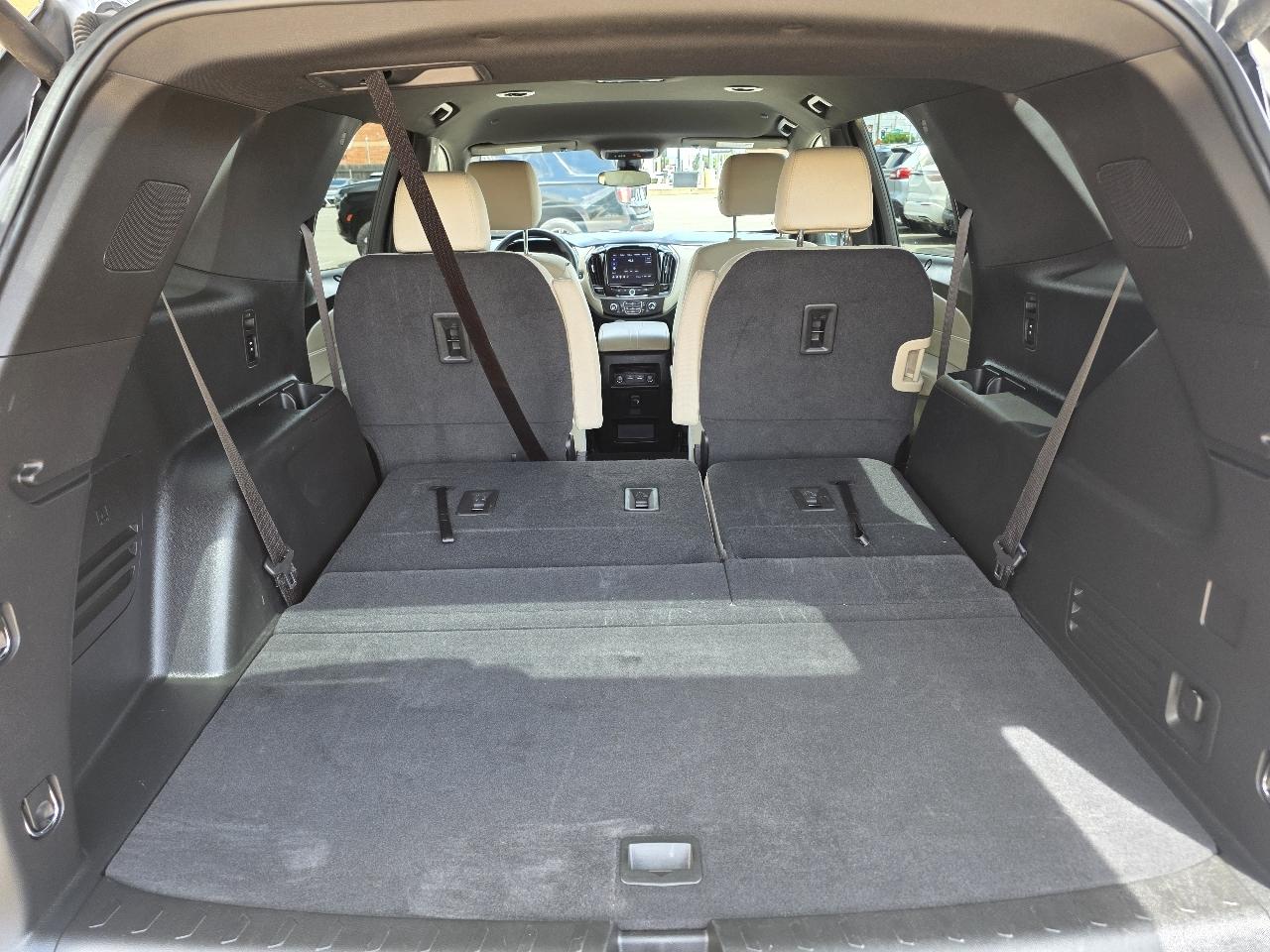 Chevrolet Traverse AWD 4dr LT Cloth w/1LT 2023