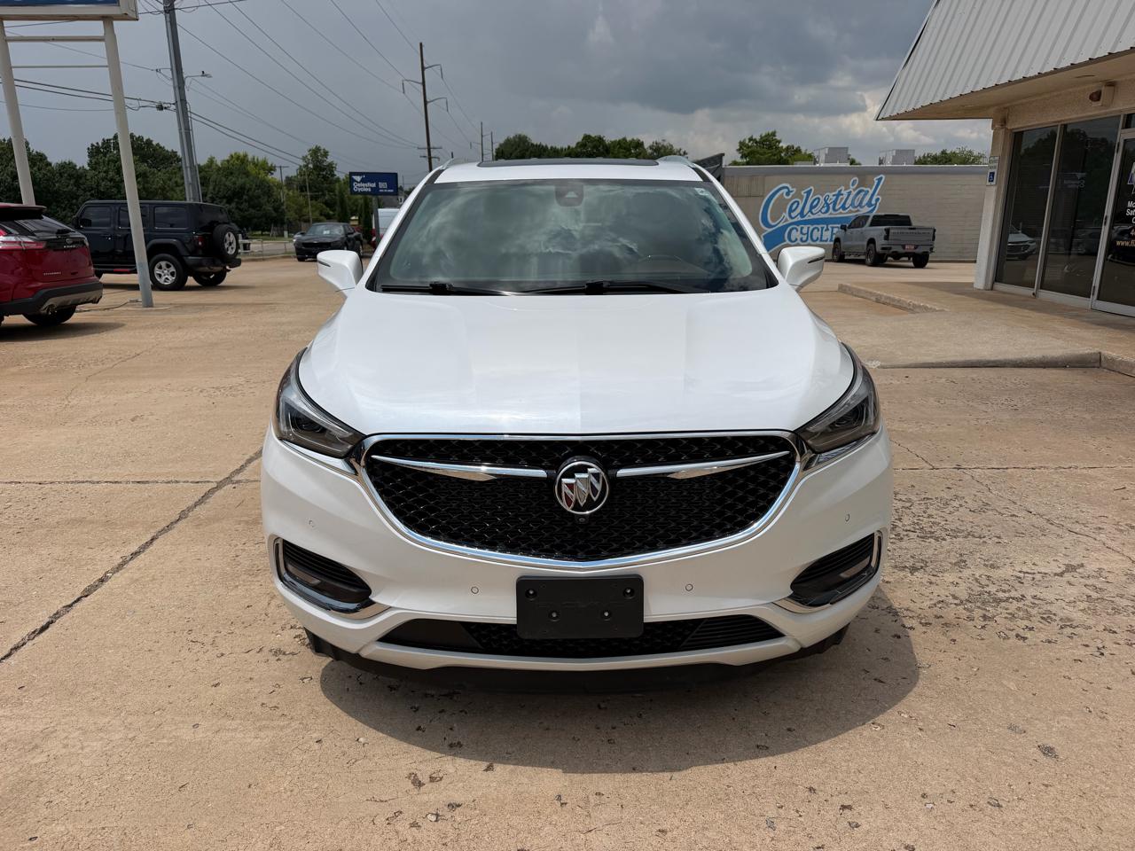 Buick Enclave AWD 4dr Avenir 2021