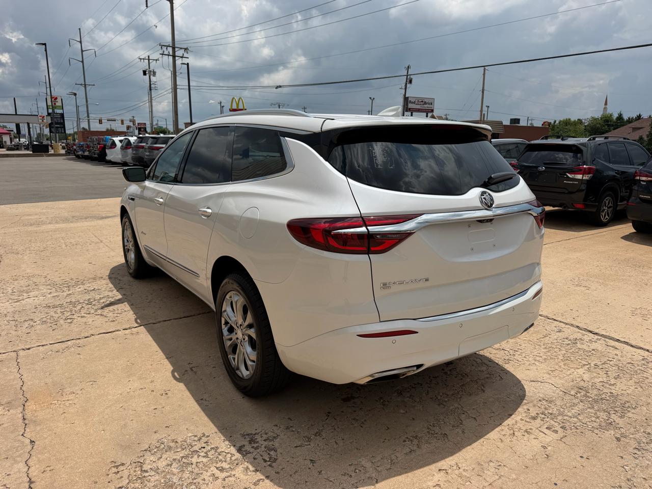 Buick Enclave AWD 4dr Avenir 2021