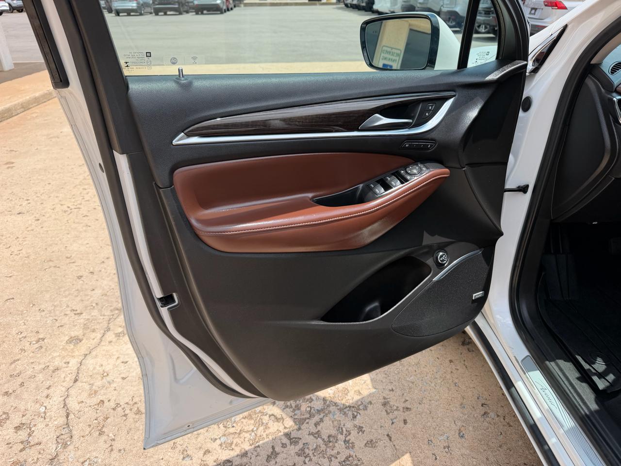 Buick Enclave AWD 4dr Avenir 2021