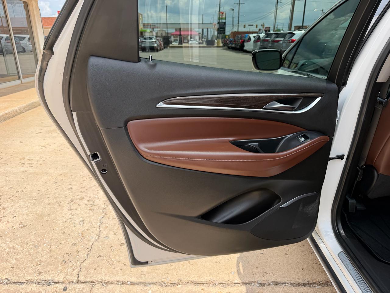 Buick Enclave AWD 4dr Avenir 2021