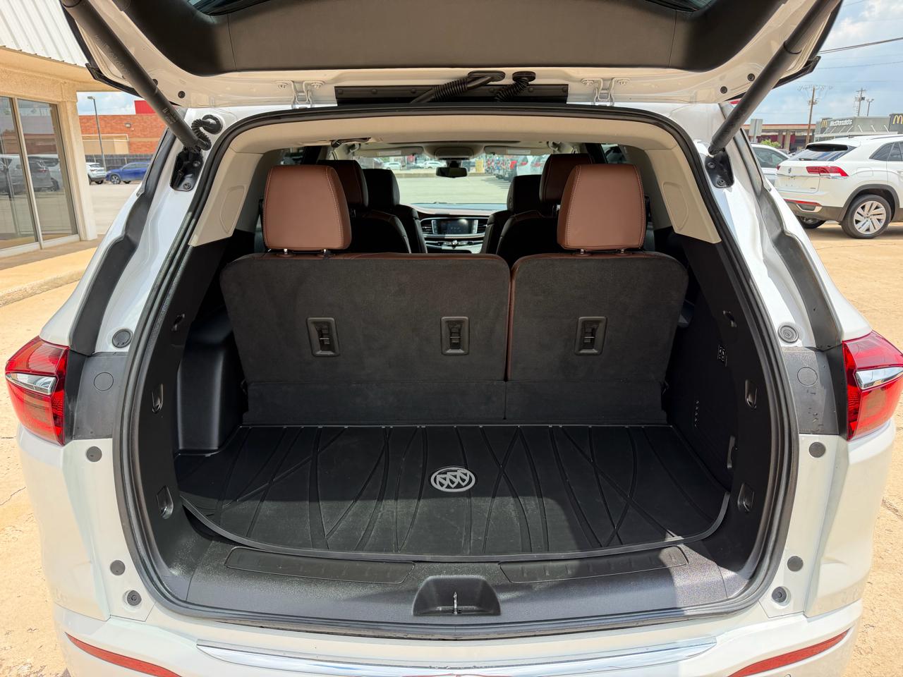 Buick Enclave AWD 4dr Avenir 2021