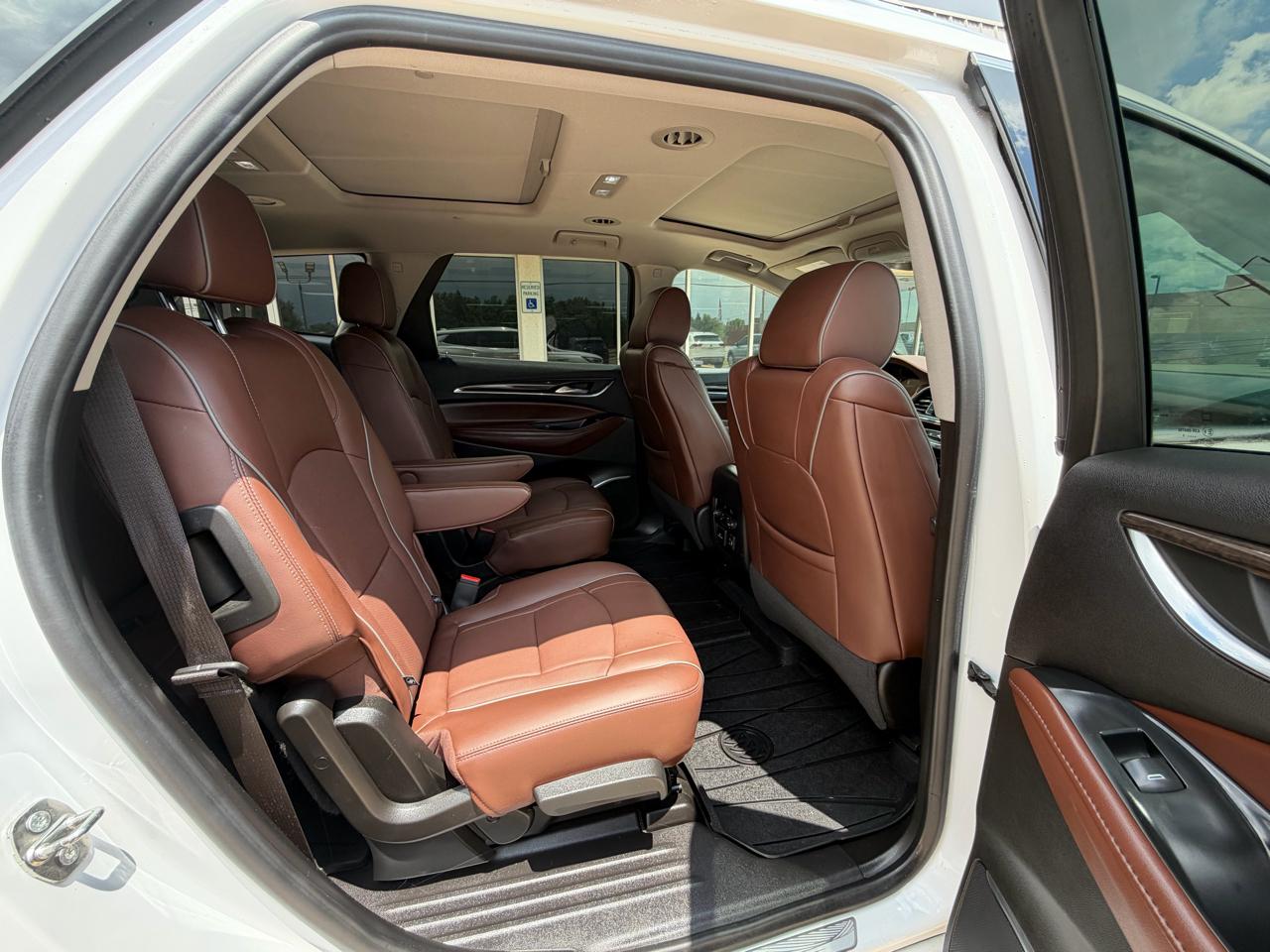 Buick Enclave AWD 4dr Avenir 2021