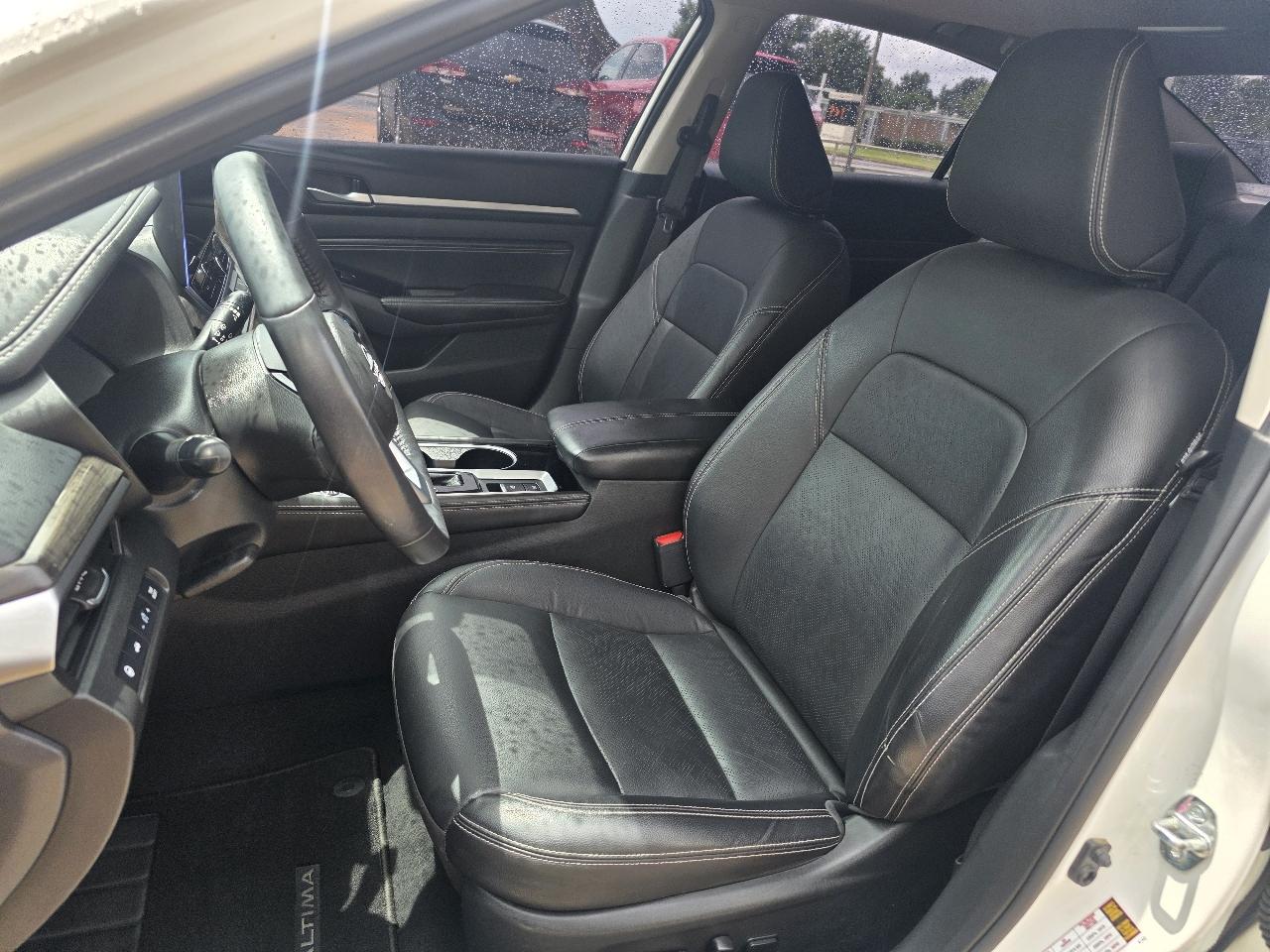 Nissan Altima 2.5 SL Sedan 2023
