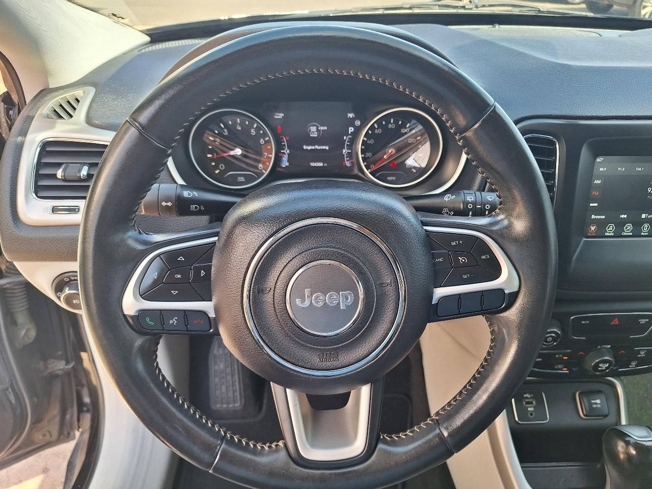 Jeep Compass Latitude w/Sun/Wheel Pkg FWD 2019