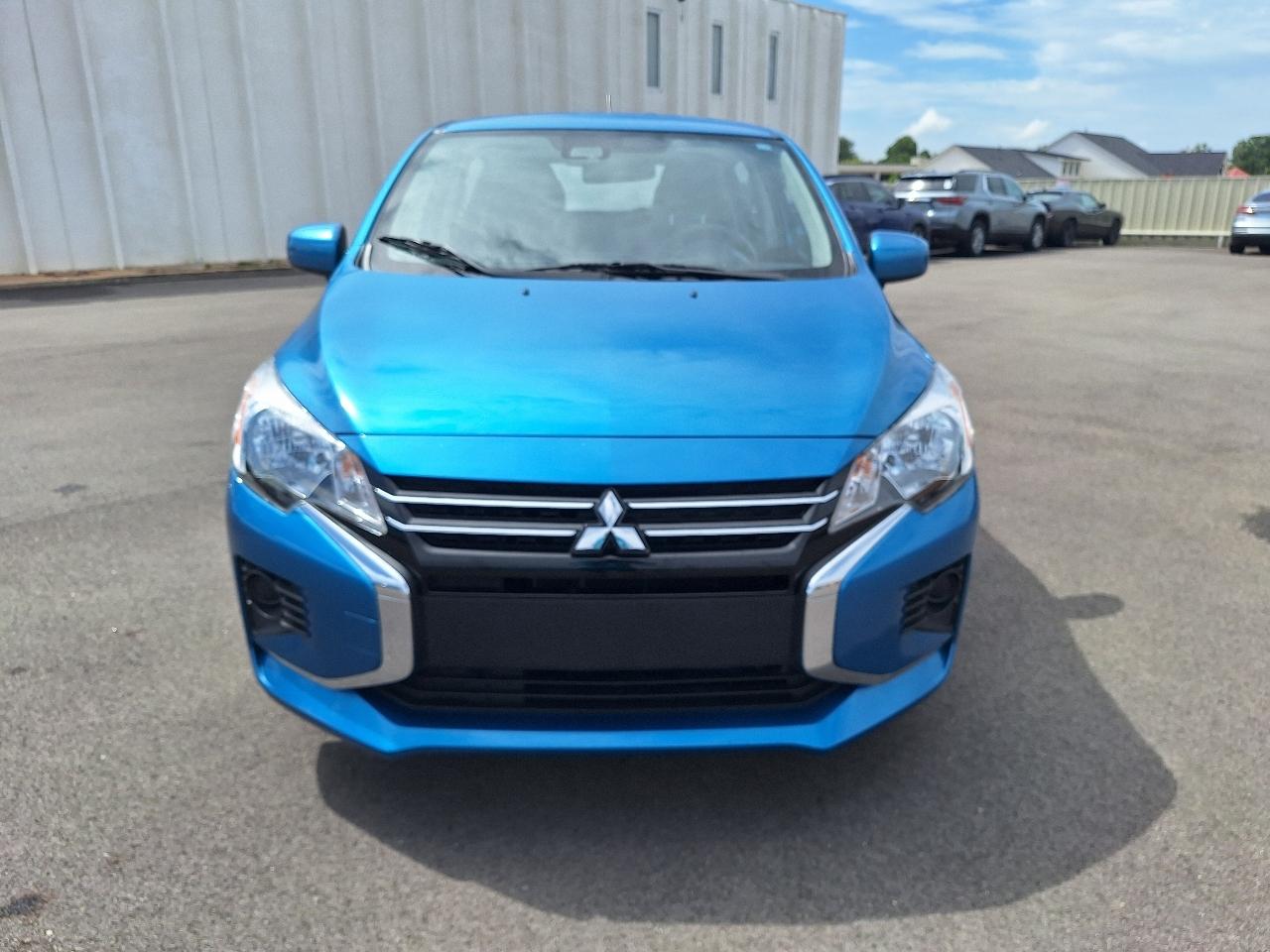 Mitsubishi Mirage ES CVT 2024