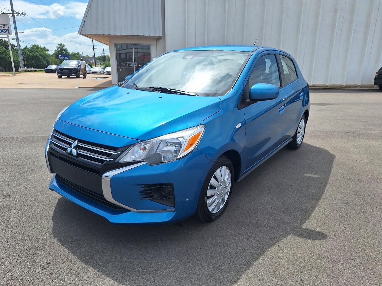 Mitsubishi Mirage ES CVT 2024