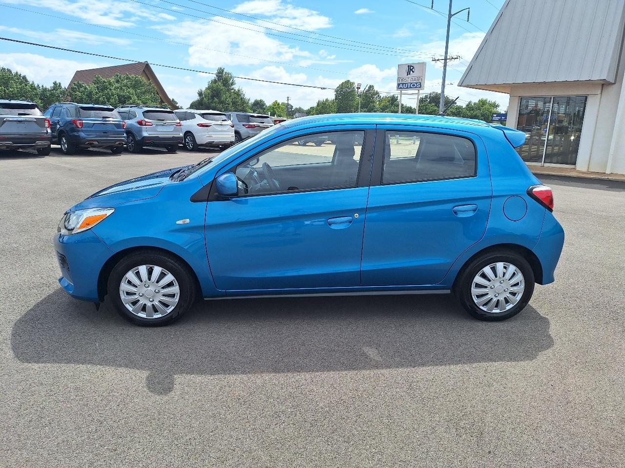 Mitsubishi Mirage ES CVT 2024