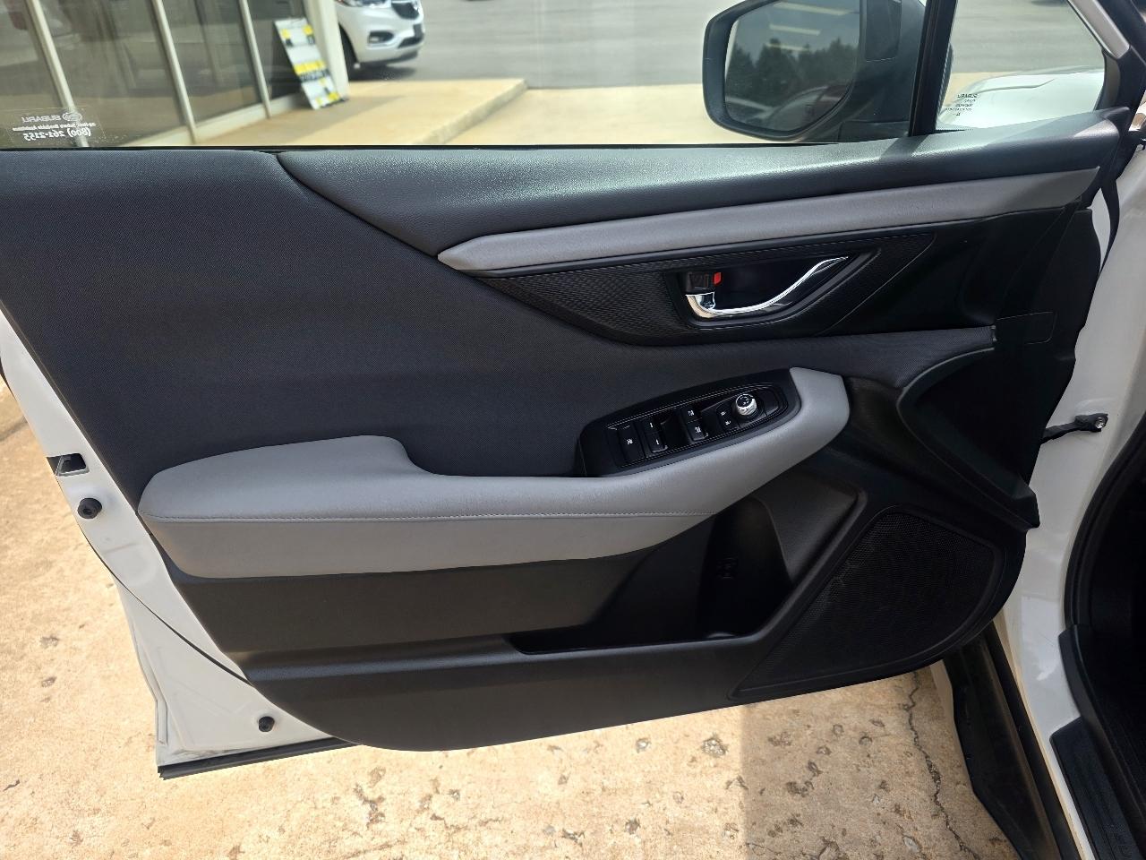 Subaru Outback Premium CVT 2023