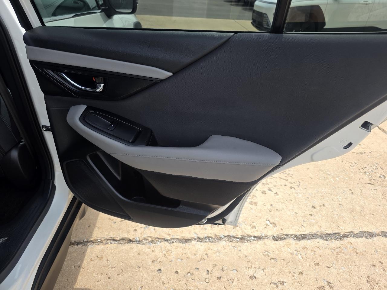 Subaru Outback Premium CVT 2023