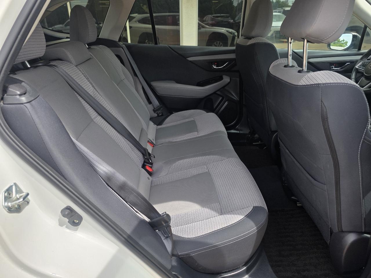 Subaru Outback Premium CVT 2023