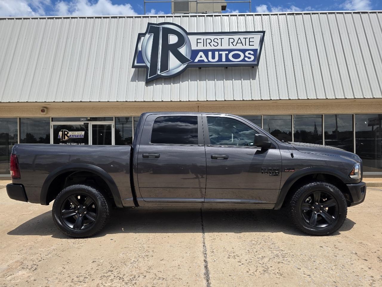 RAM 1500 Classic Warlock 4x4 Crew Cab 5'7" Box 2021