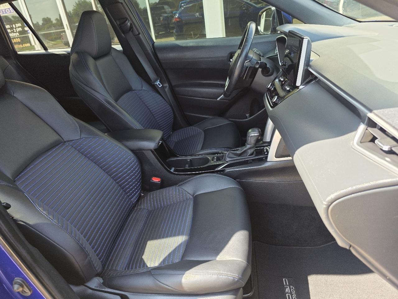 Toyota Corolla Cross Hybrid XSE 4WD (Natl) 2023