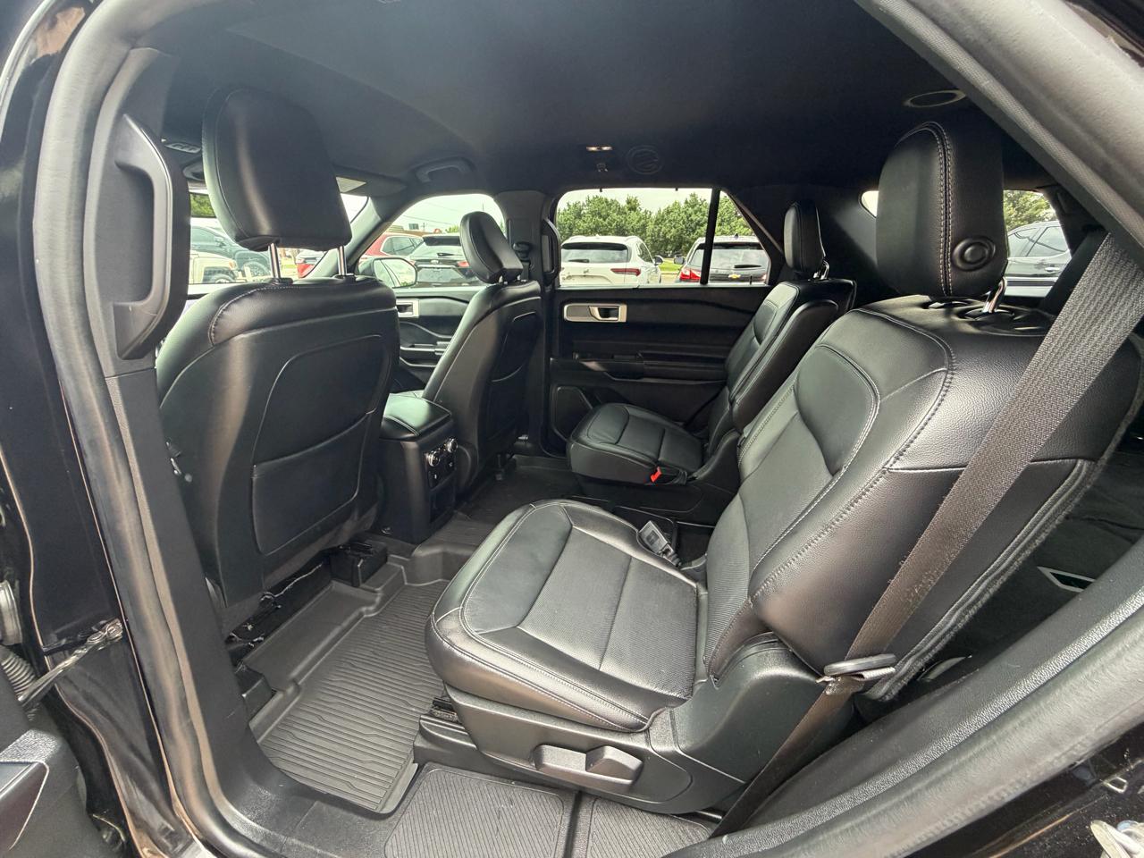 Ford Explorer Limited RWD 2020