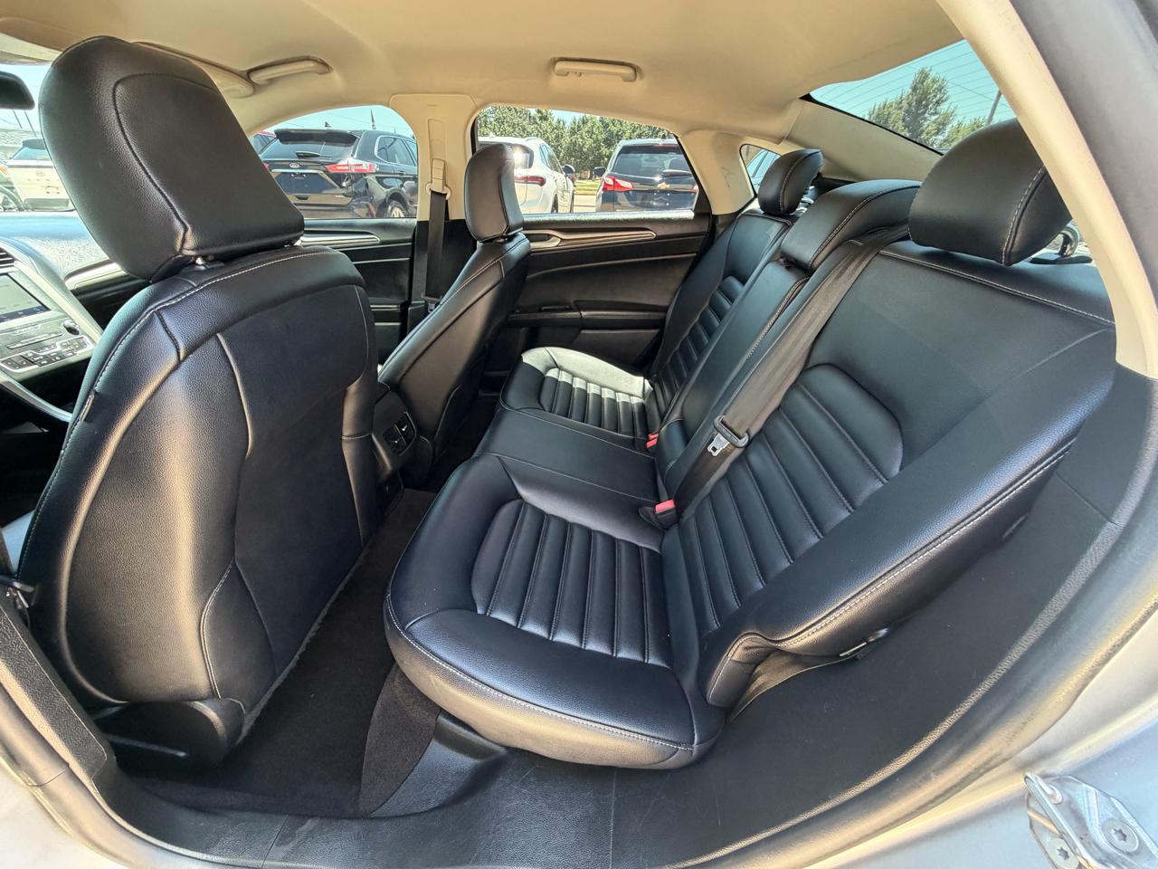 Ford Fusion SEL FWD 2020