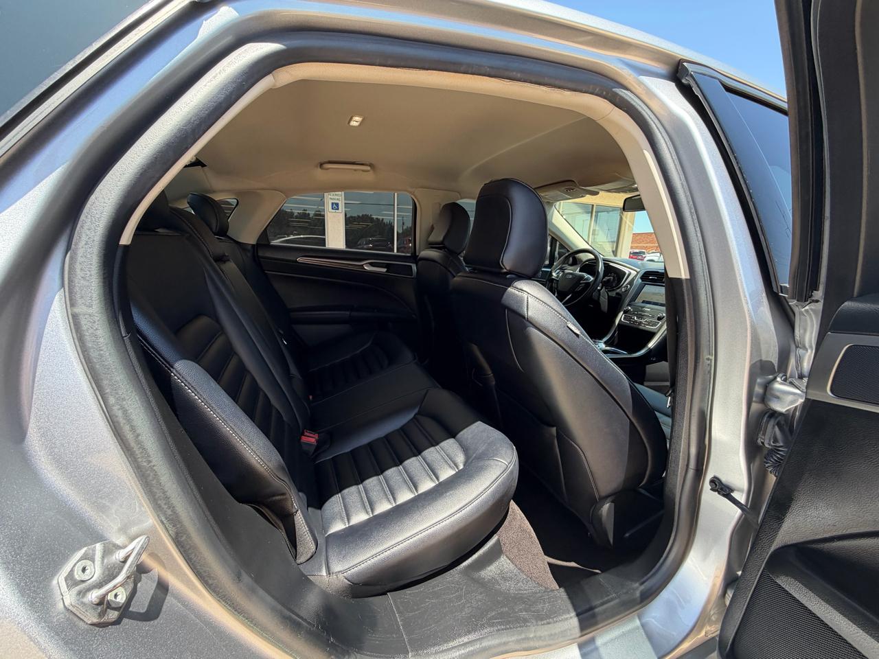 Ford Fusion SEL FWD 2020