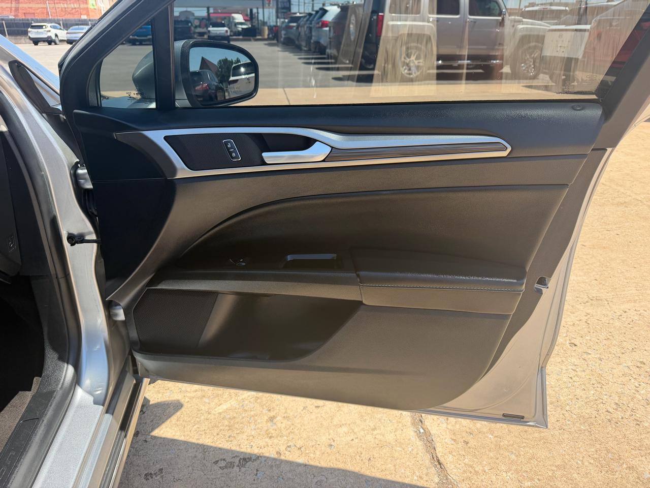Ford Fusion SEL FWD 2020