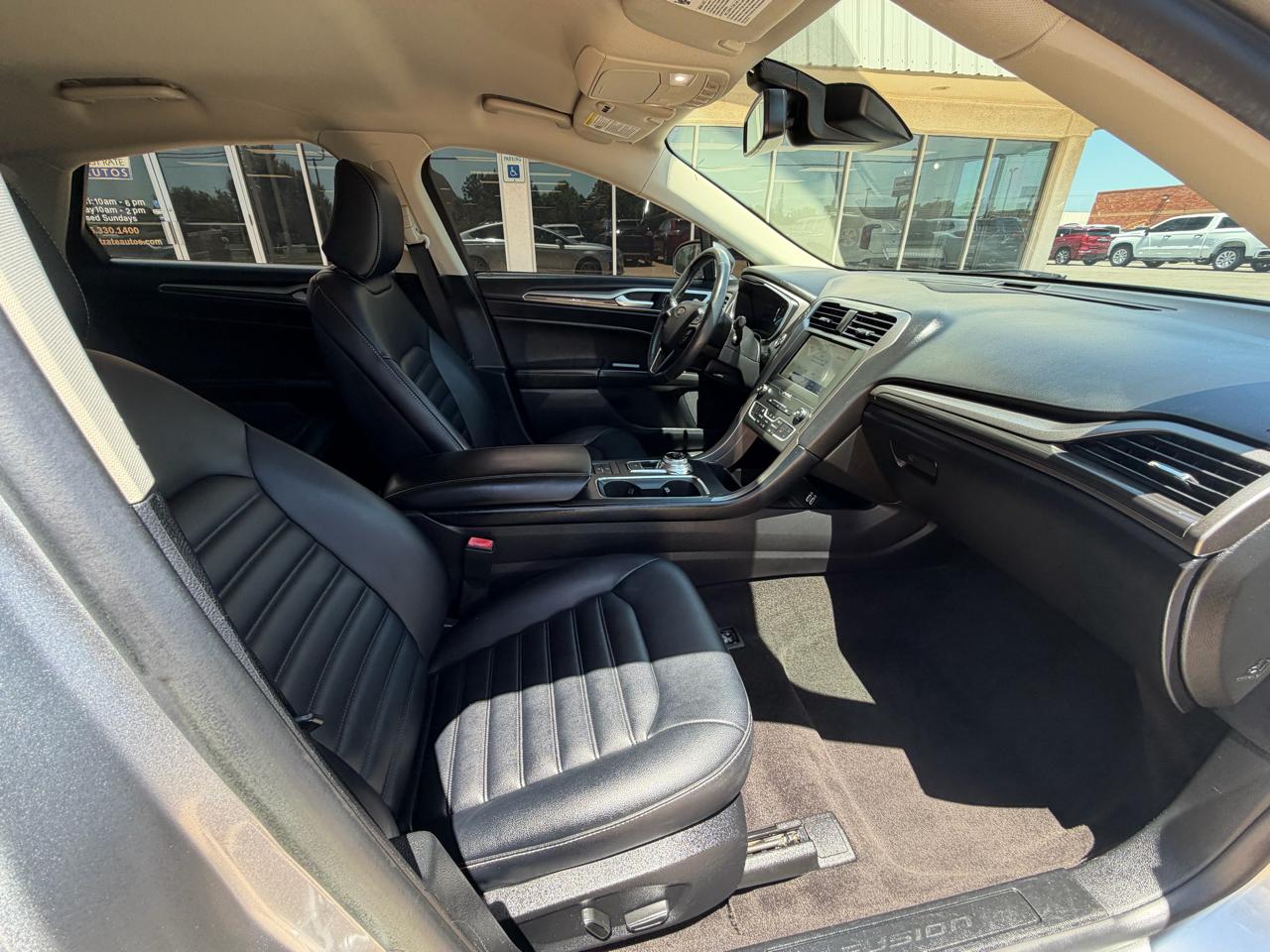 Ford Fusion SEL FWD 2020