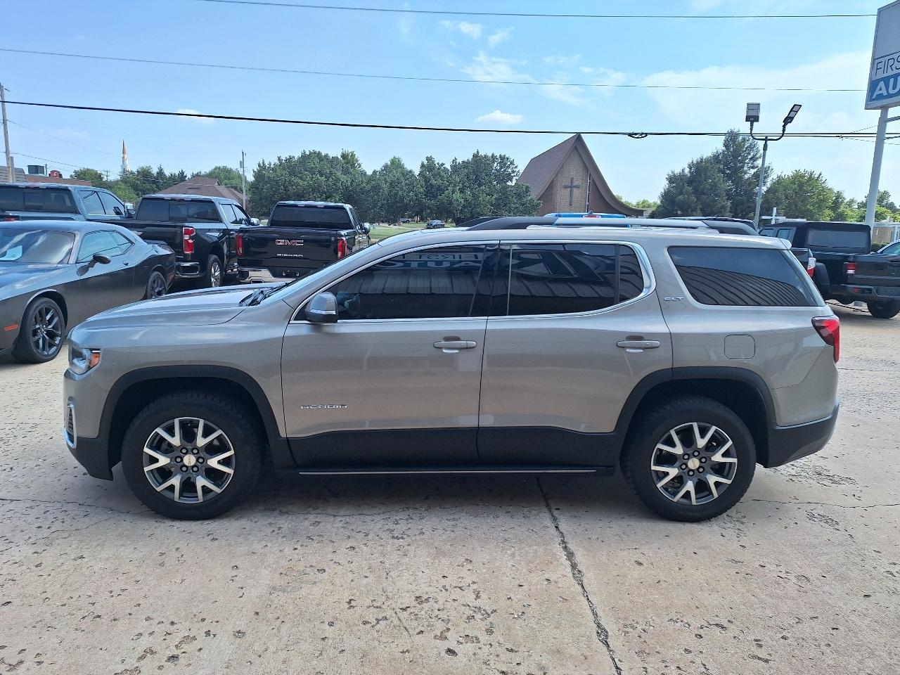 GMC Acadia AWD 4dr SLT 2023