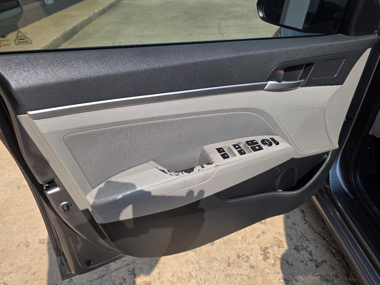 Hyundai Elantra SEL Auto 2019