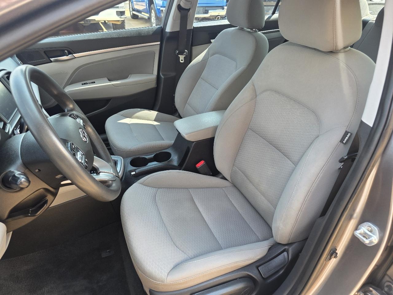 Hyundai Elantra SEL Auto 2019
