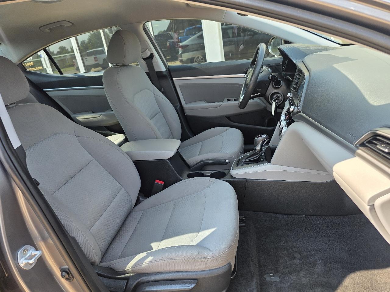 Hyundai Elantra SEL Auto 2019