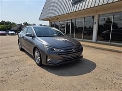 2019 Hyundai Elantra 