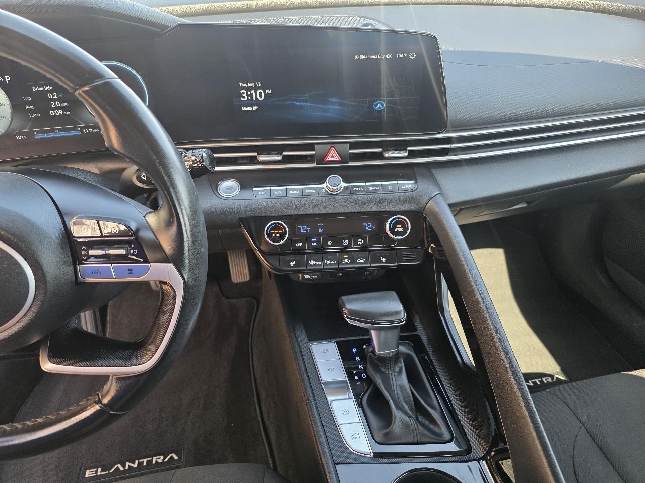Hyundai Elantra SEL IVT 2023