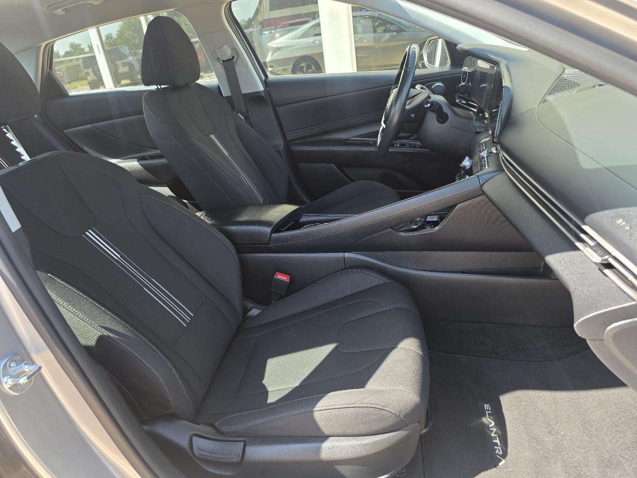 Hyundai Elantra SEL IVT 2023