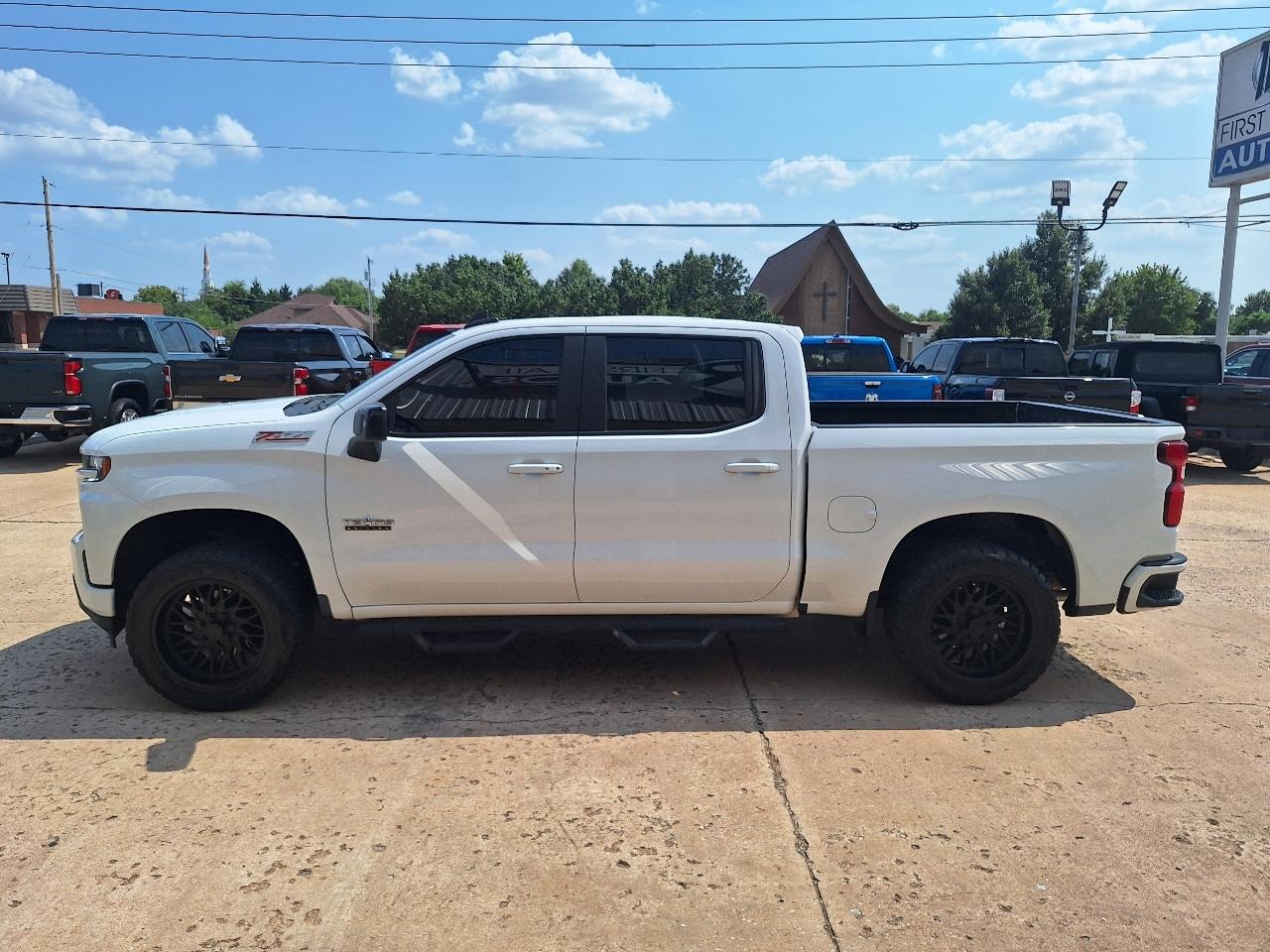 Chevrolet Silverado 1500 4WD Crew Cab 147" RST 2021