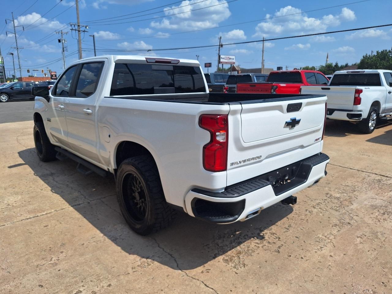 Chevrolet Silverado 1500 4WD Crew Cab 147" RST 2021